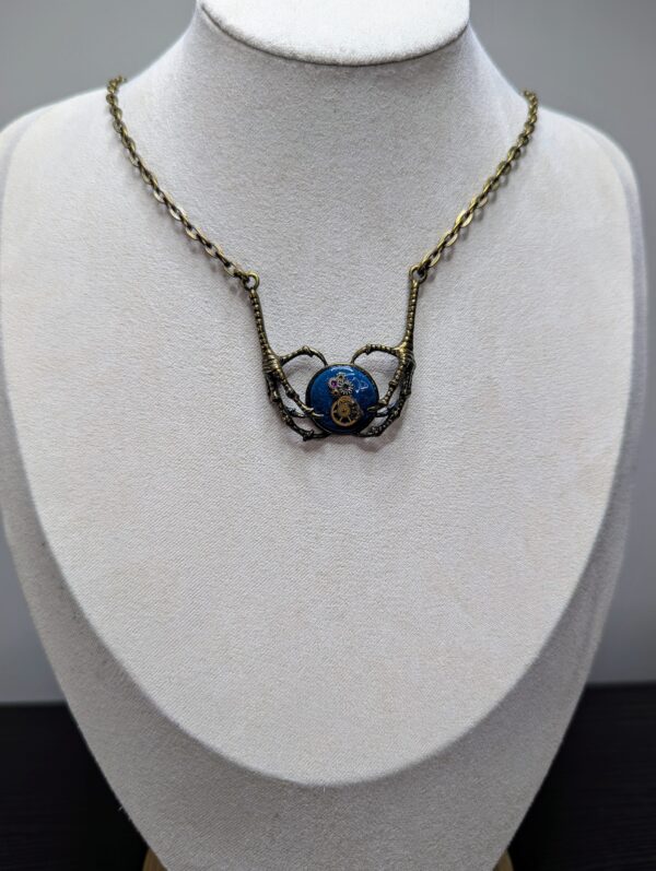 PXL_20250228_112534339~2 Noctorvus Bleu 2