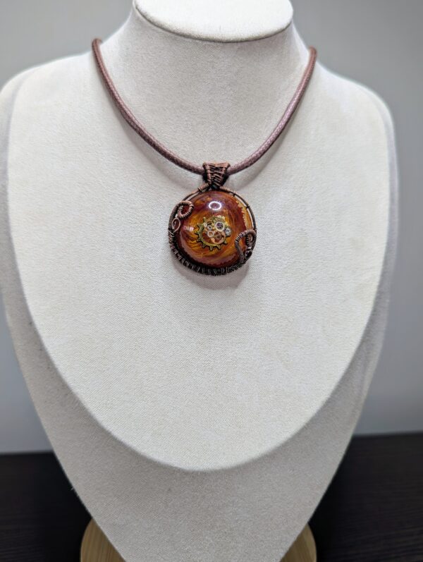 PXL_20250228_113959667~2 Chronosphère Ambre